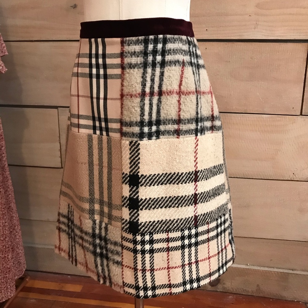 Authentic BURBERRY Multi Nova Plaid Wool Skirt
